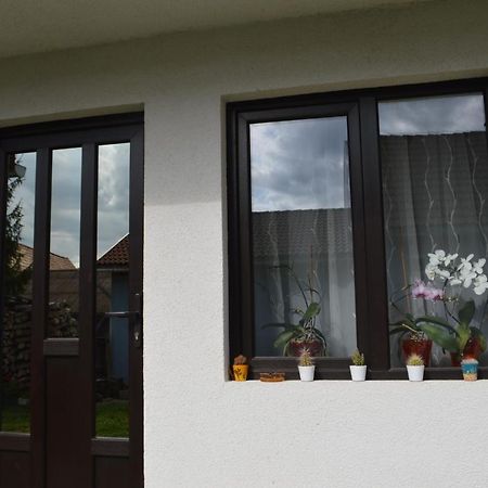 Havasi Gyopar Bed & Breakfast Прайд Екстериор снимка